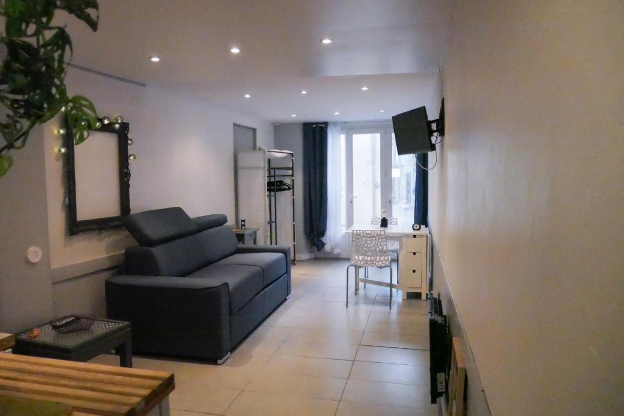 Le Studio - La Roquebrussanne Apartman Kültér fotó